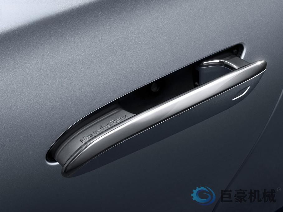 汽車門(mén)把手噴漆機(jī)器人